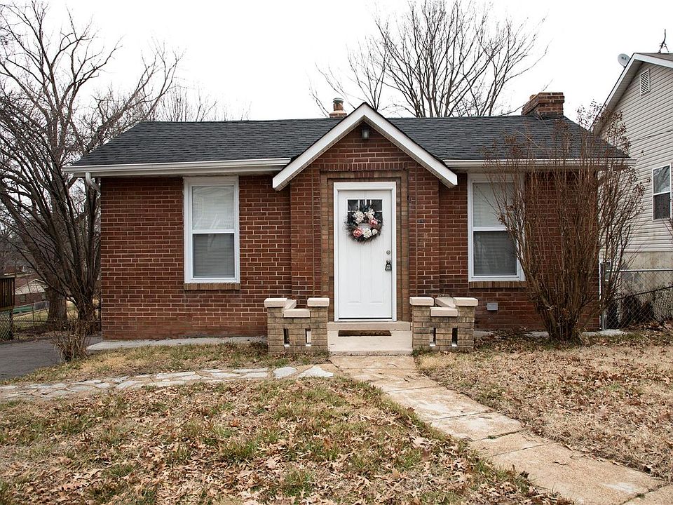 1st image of 619 De Merville Ave