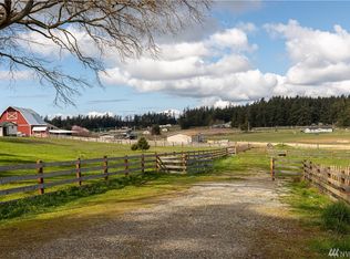 112 W Fakkema Rd, Oak Harbor, WA 98277