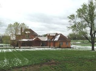 20540 Pflumm Rd, Bucyrus, KS 66013