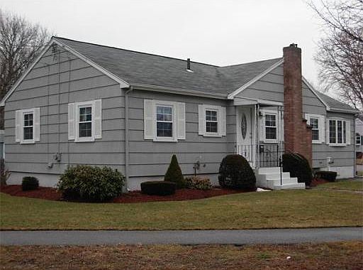 1st image of 32 Jacobsen Dr