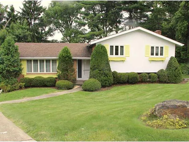 1179 Colgate Dr photo 1