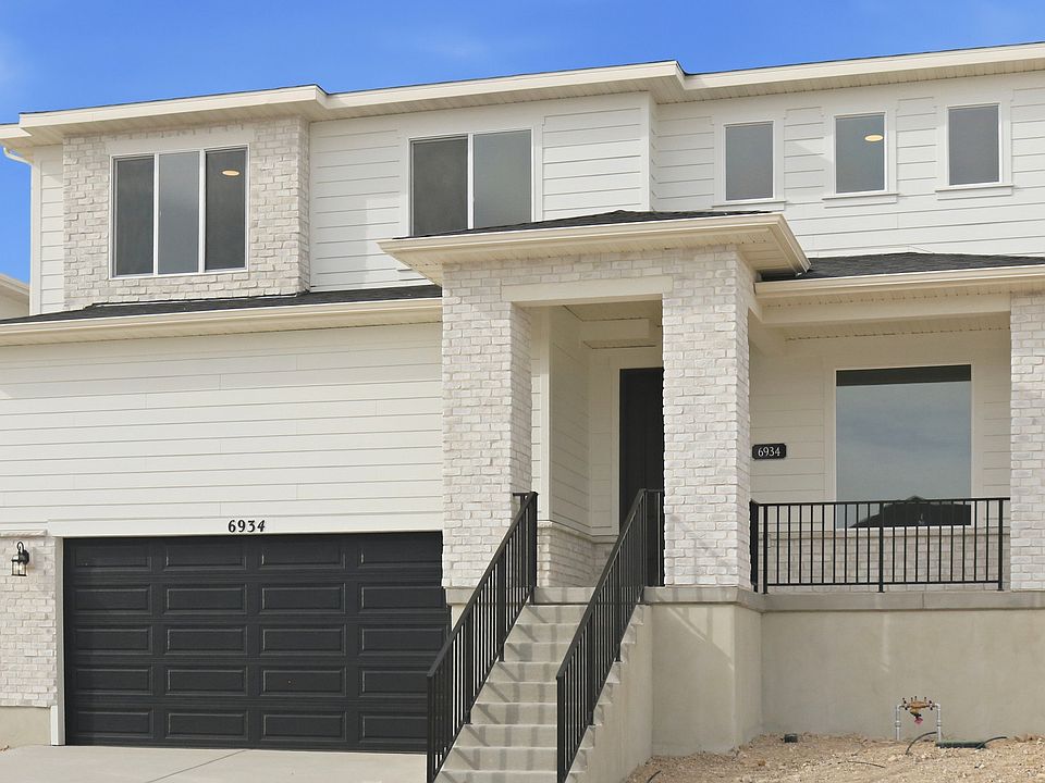 1st image of 6943 W Sydney Peak Ln S #417