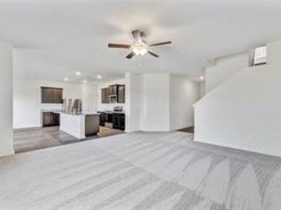 3rd image of 14101 Prospector Way
