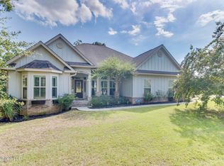 24895 Knollwood Dr, Pass Christian, MS 39571
