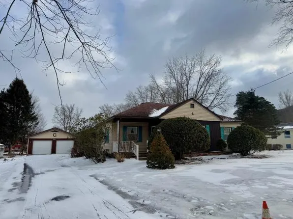 87 Buena Vista Blvd, Warren, PA 16365