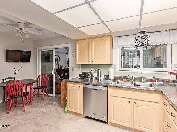 3rd image of 12339 W ROCK SPRINGS Drive