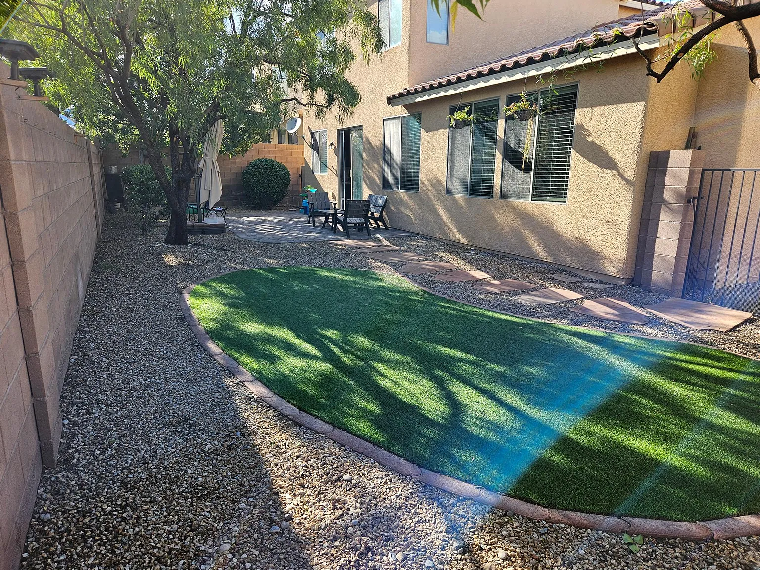 3 bed, 1993 sqft, $2,195 — Photo 4
