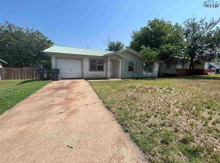 1116 Ireland St, Wichita Falls, TX 76301