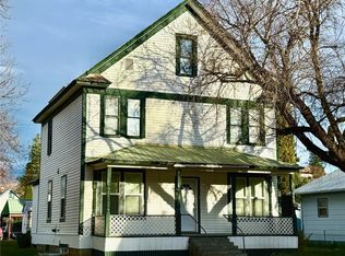 506 1st Ave #A-B, Eureka, MT 59917