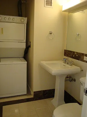 Rented by Sotheby's International Realty | media 32