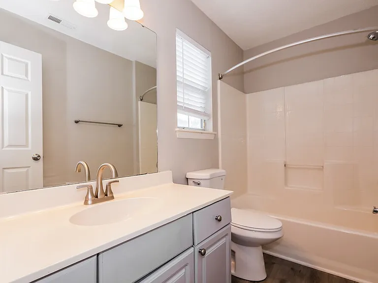 9922 Patrick Springs Ct — Photo 14