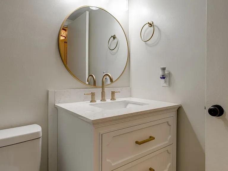 Summit Ridge Dr — Photo 16