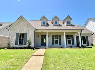 2233 Scott Meadows Ln, Hernando, MS 38632