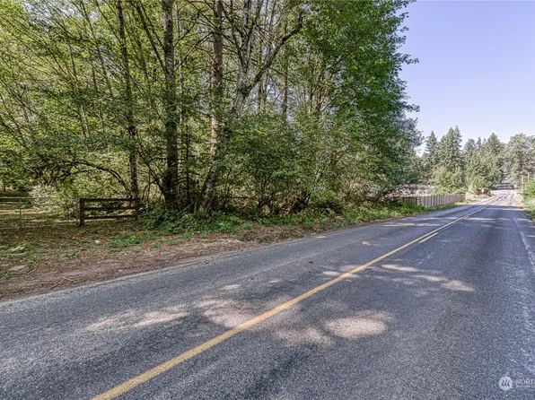111 118th Avenue NW, Gig Harbor, WA 98329