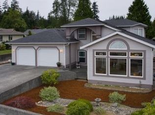 8091 Kispiox Rd, Blaine, WA 98230