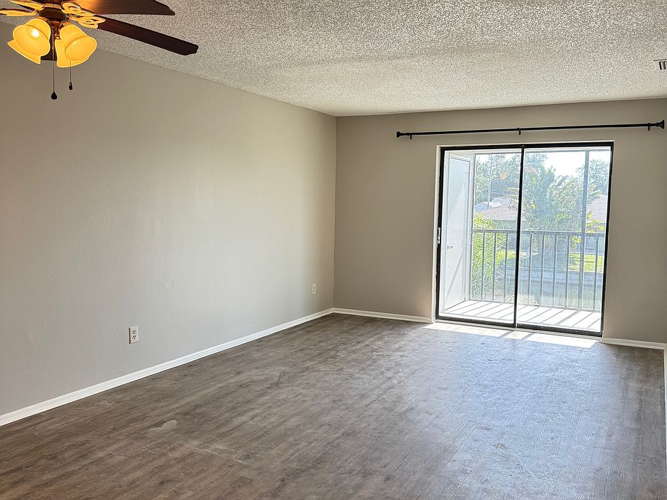 1st image of 619 SE 13th Ave APT C5