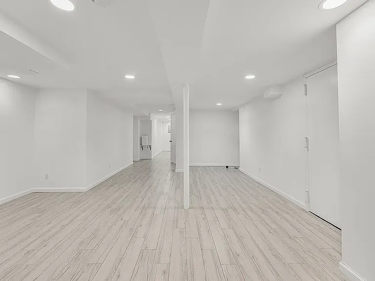 851 Hart St #L — Photo 19