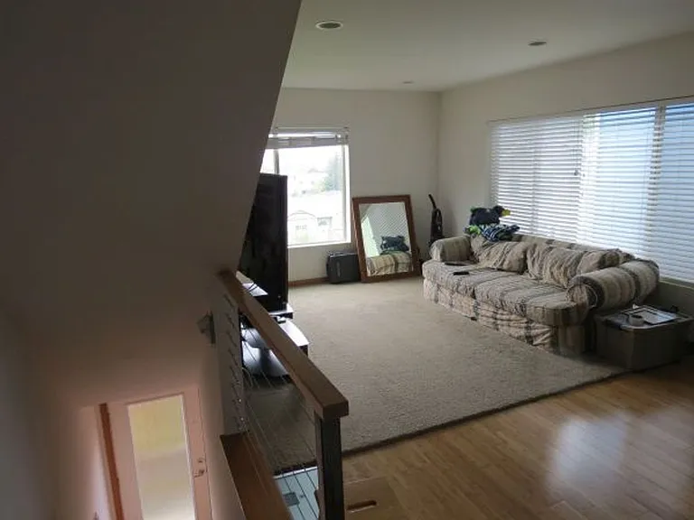 5036 Martin Luther King Jr Way S #B — Photo 3