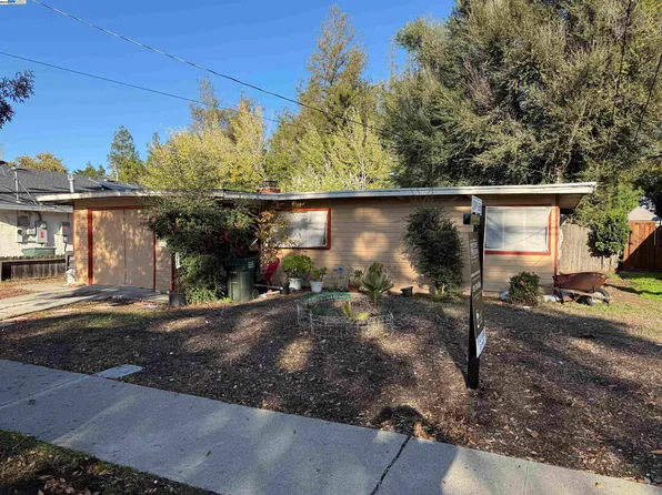 2052 N 6th St, Concord, CA 94519