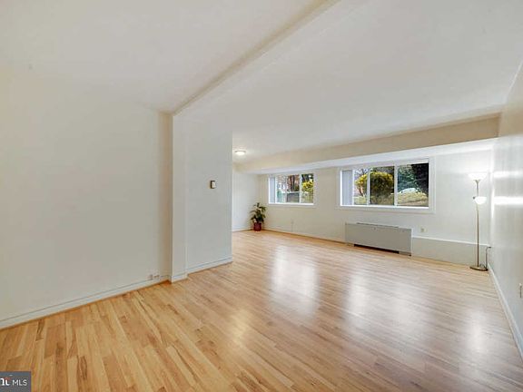 4th image of 200 N Maple Ave APT 107