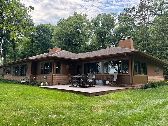 5th image of 4563 Pine Point Cir NW