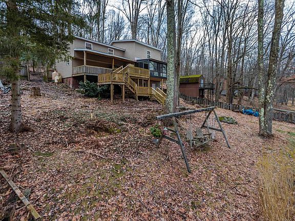 5th image of 450 Wildwood Lk