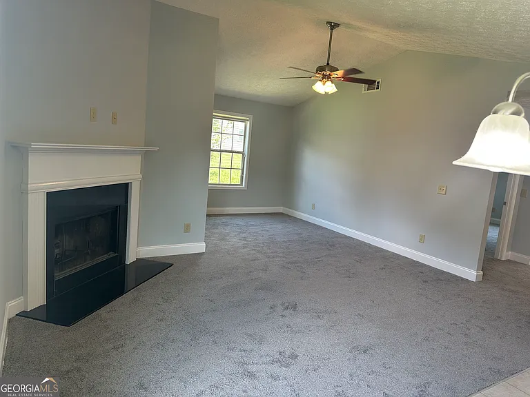 561 Highland Pointe Dr — Photo 14