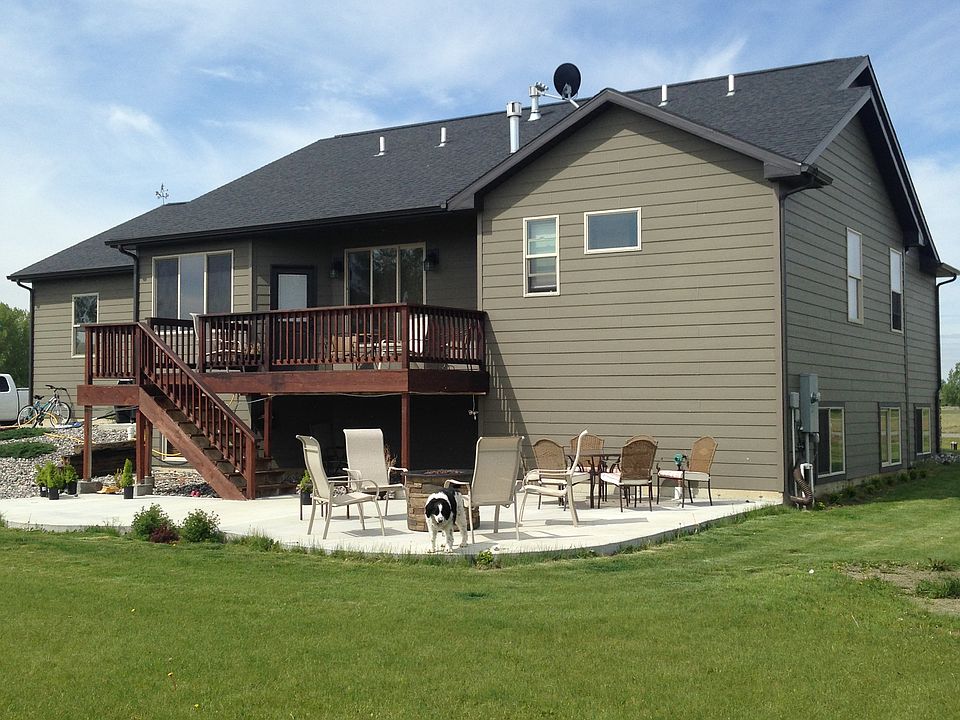 2nd image of 1525 S Canal Cir