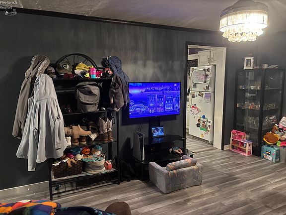 3rd image of 7430 County Road 67