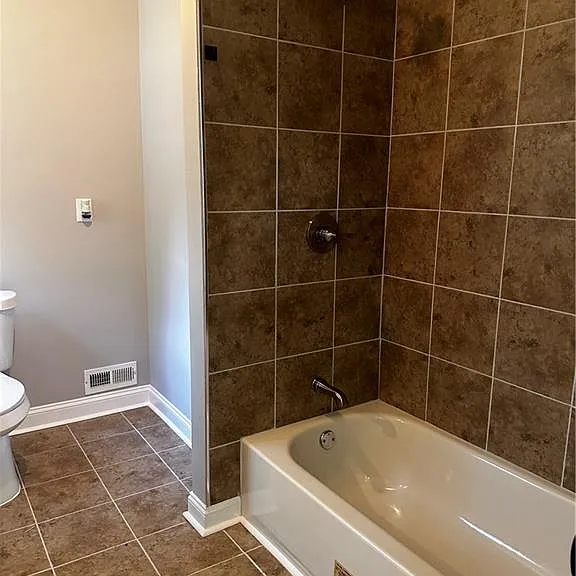 10790 Waters Rd — Photo 14