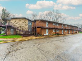1815 Whitechapel Dr APT 2D, Mount Prospect, IL