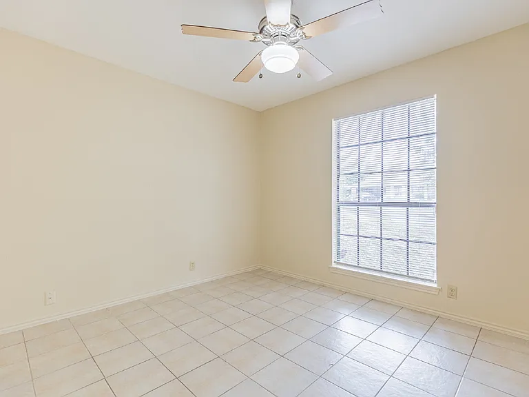 7750 Crooked Road St — Photo 21