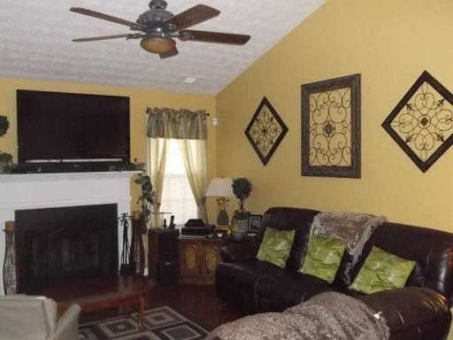 5th image of 4720 Hidden Creek Ct