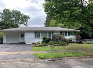 26 Lemoyn Ave, Rochester, NY 14612