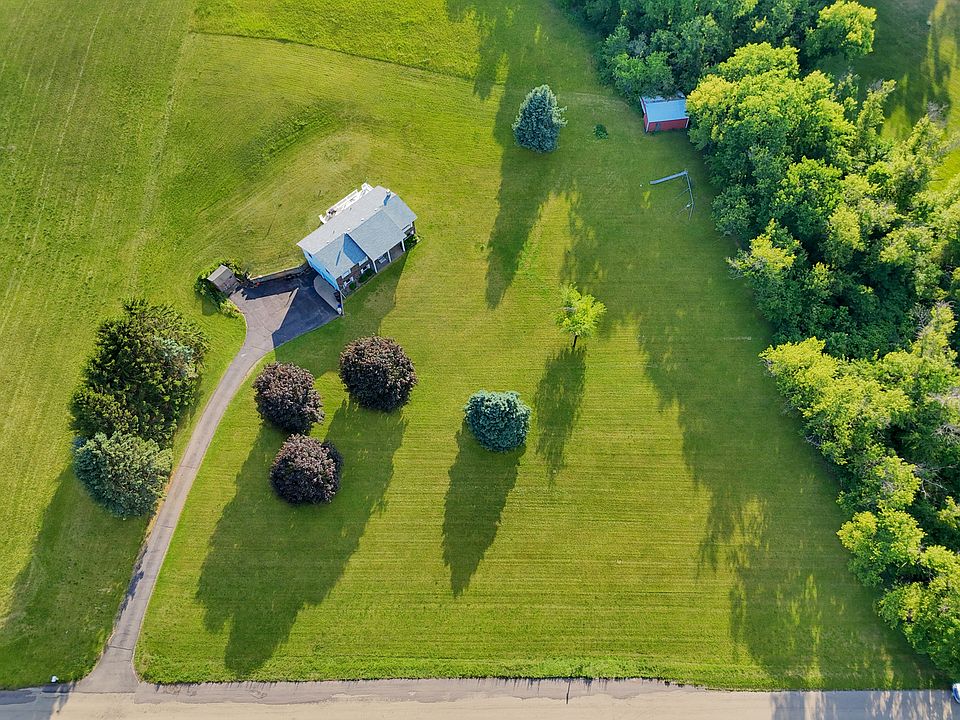 1st image of 2508 Lundgren Rd