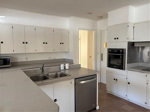 722 S Harrison St — Photo 7