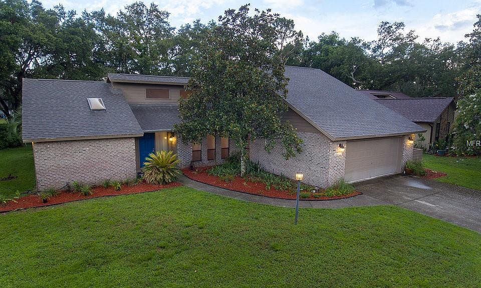 1st image of 34494 Cedarfield Dr