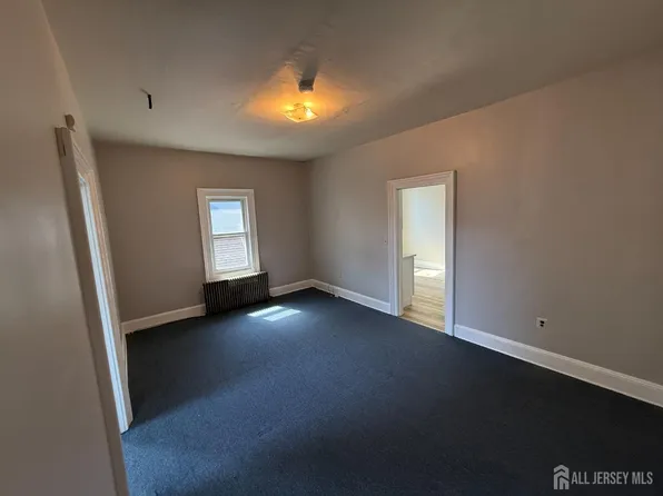 88 Harvey St APT 3, New Brunswick, NJ 08901