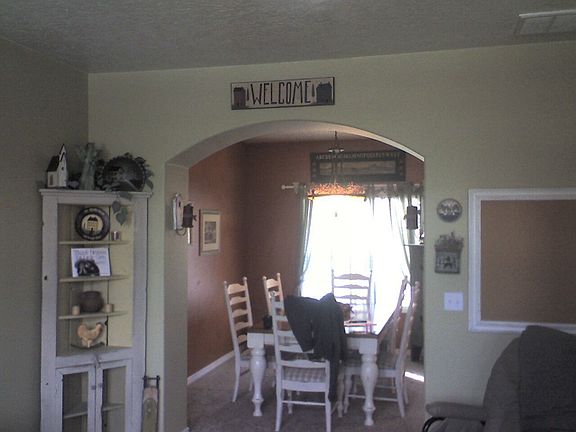 Entry to dining room