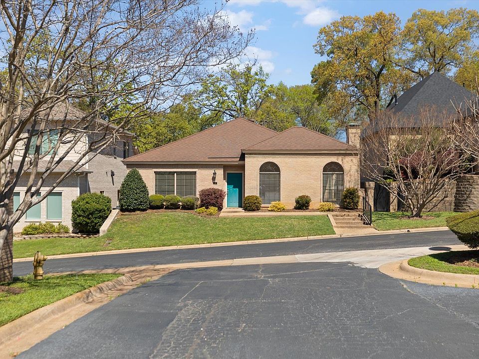 1st image of 14 Palisades Blvd
