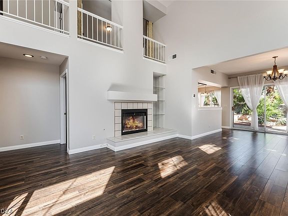 4th image of 7852 Surfcrest Ct #0