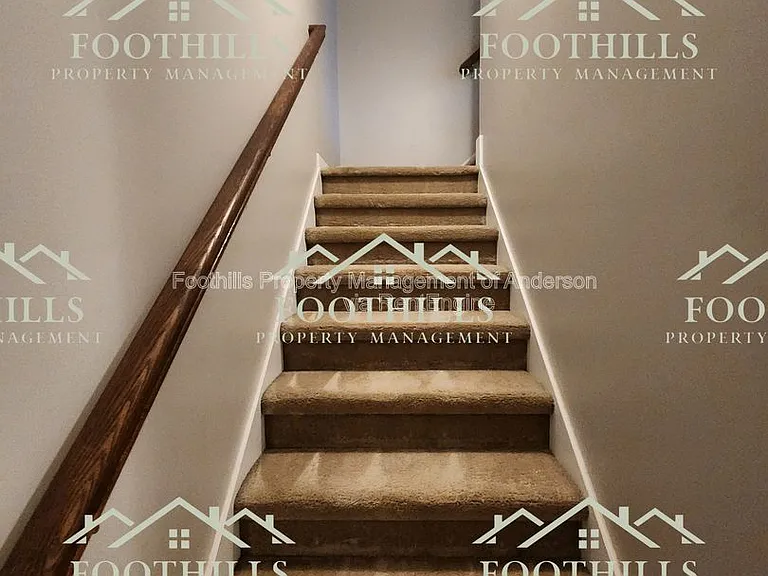 1027 Whirlaway Cir — Photo 13