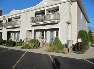 37 Willow Wood Sq, East Rutherford, NJ 07073