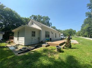 7518 Scott Ave, Liberty, MO 64068