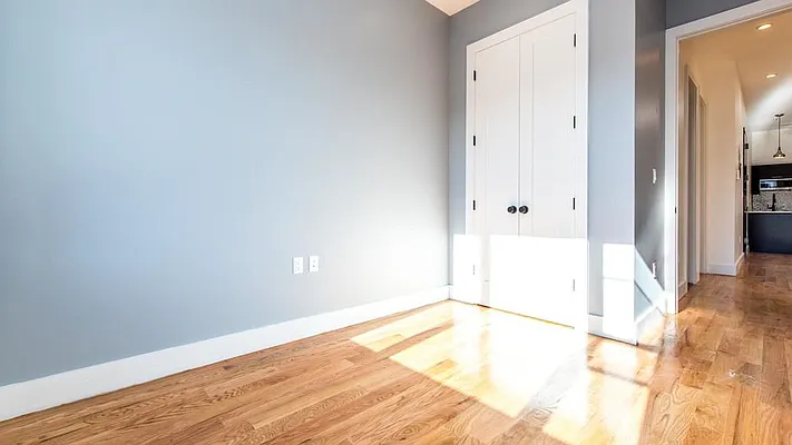 Rented by Nooklyn NYC LLC | media 32