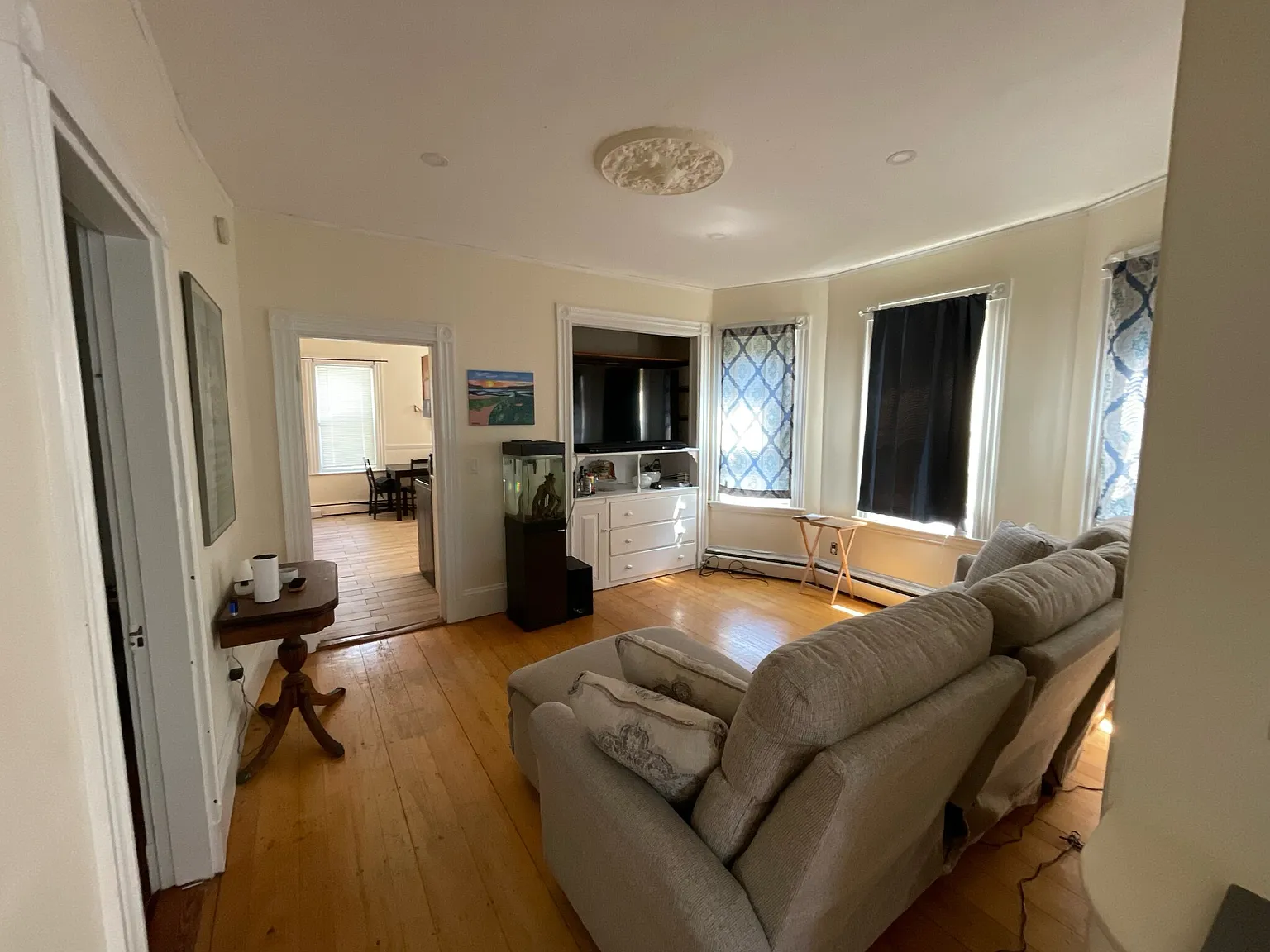 2 bed, 1.0 bath, 850 sqft, $2,500 — Photo 3