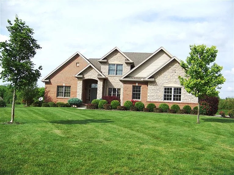 108 Loganwood Ct photo 1
