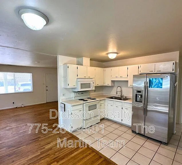 1160 Beldon Way — Photo 1