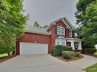 211 Beckenham Ln, Dacula, GA 30019