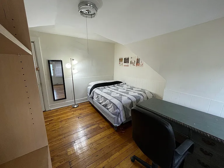 Rooms for Rent in Central Collegetown at 301 Dryden — Photo 33